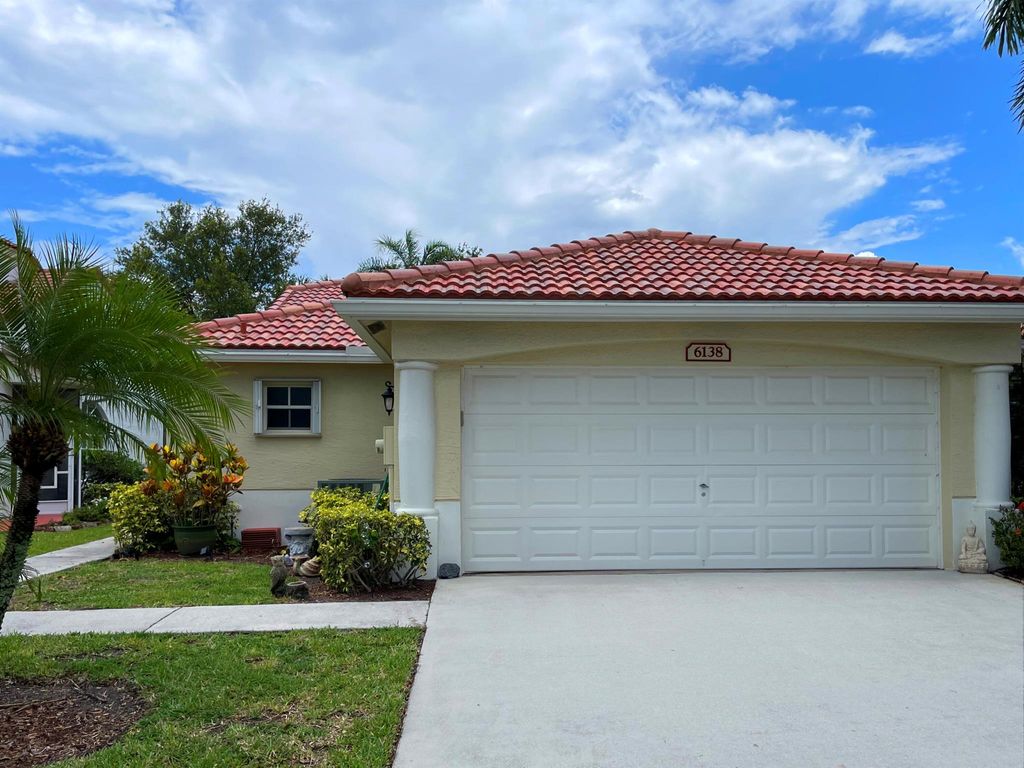 Photo of 6138 Lake Hibiscus Drive N, Delray Beach, FL 33484 (MLS # R10884545)
