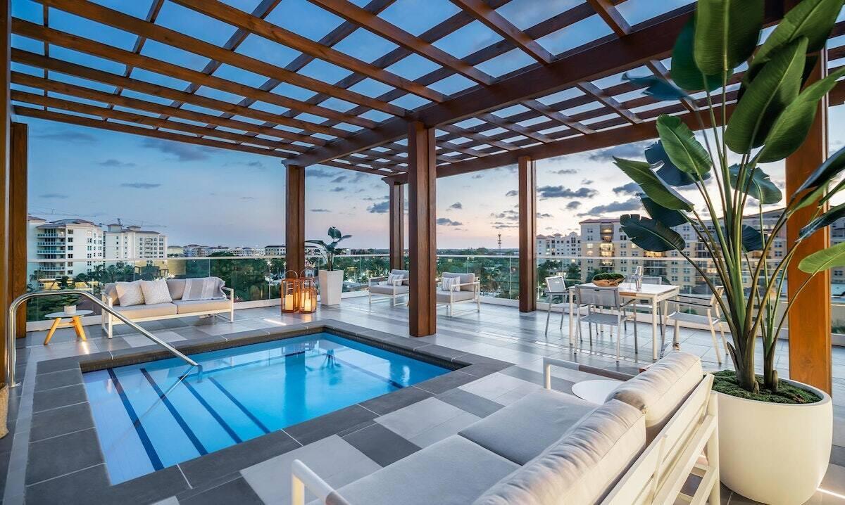 200 SE Mizner Boulevard 209