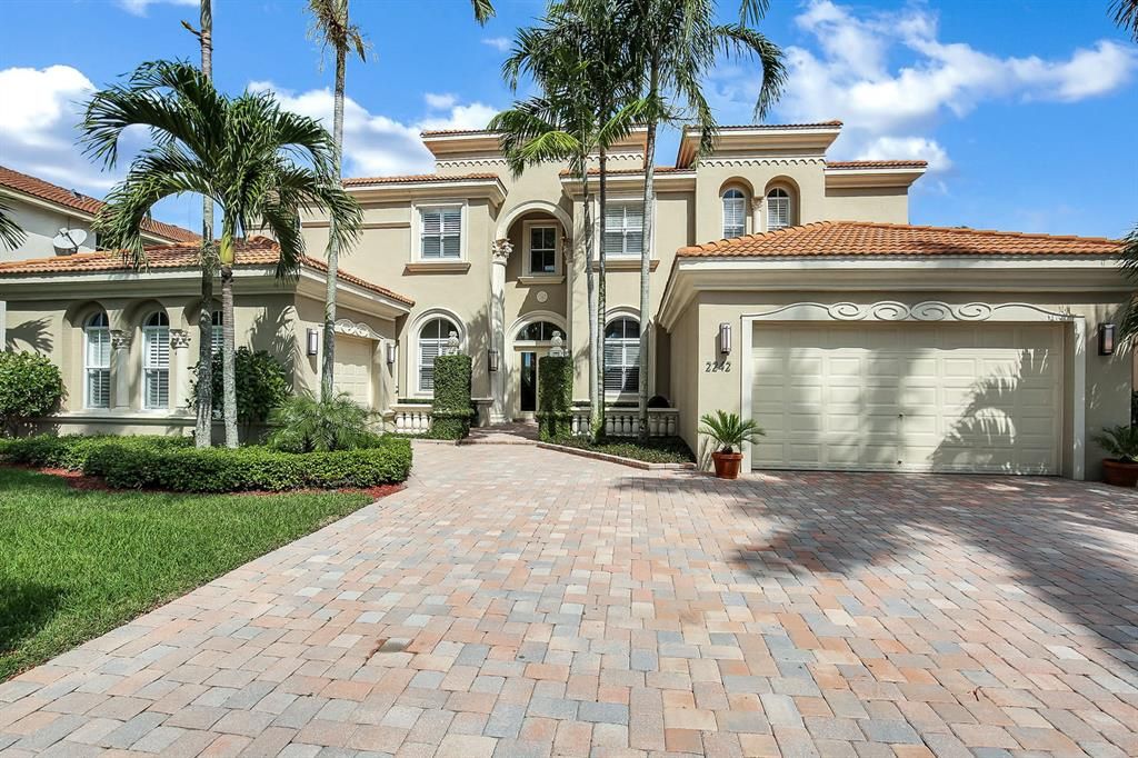 Photo of 2242 Stotesbury Way, Wellington, FL 33414 (MLS # R10729346)
