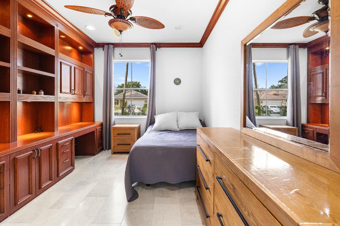 DILLMAN FARMS - Residential