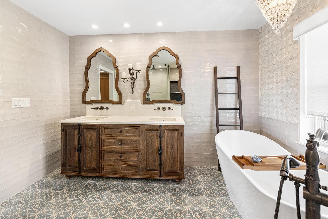 DILLMAN FARMS - Residential