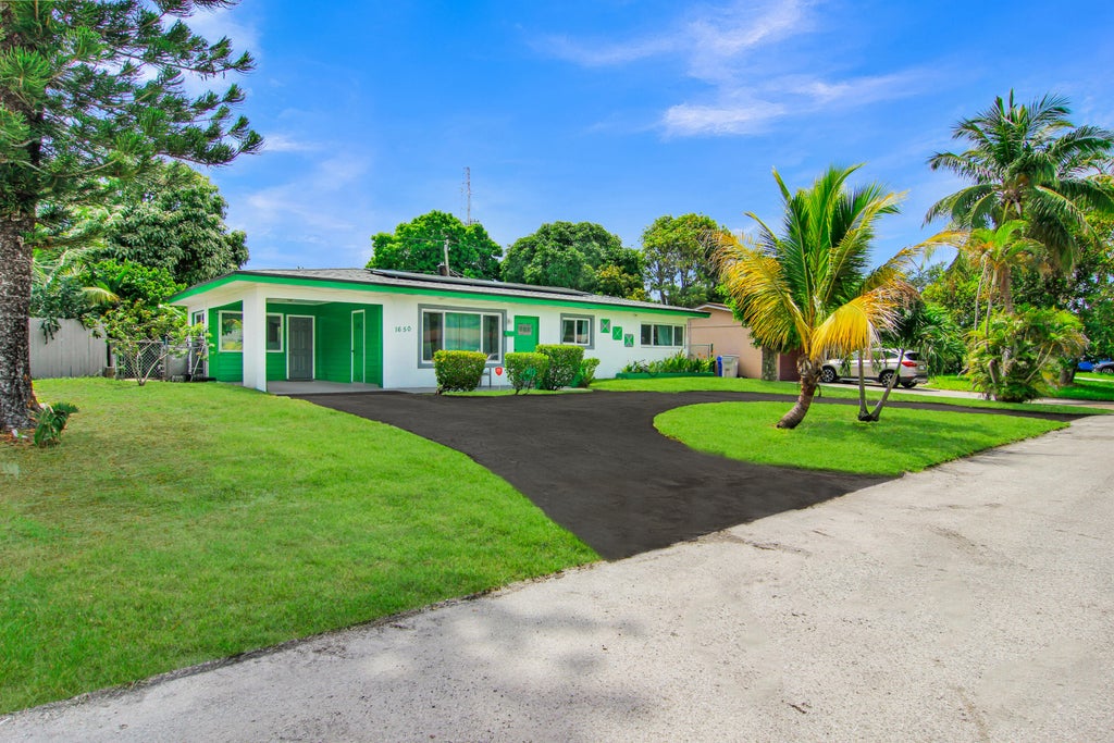 Photo of 1650 NW 1ST Way, Pompano Beach, FL 33060 (MLS # B26080900)