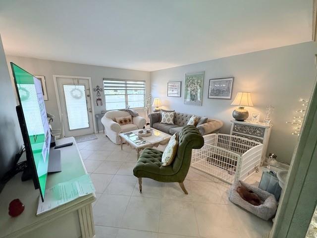 GRANTHAM F CONDO - Residential