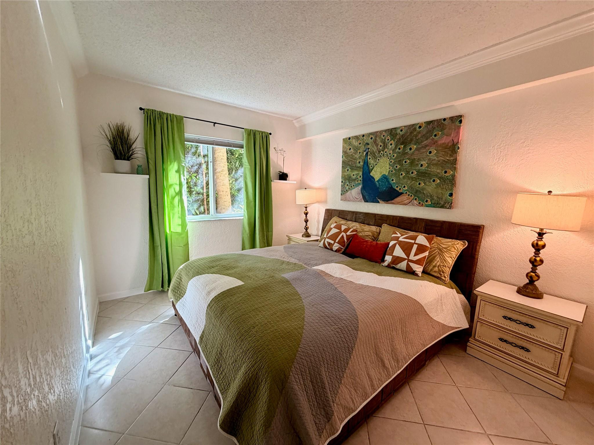 THE GROVE AT WILTON MANOR - Residential