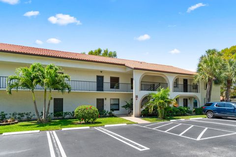 3 Via De Casas Sur 204 Boynton Beach FL 33426