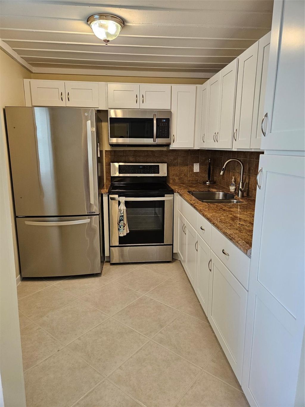 Photo of 300 NE 26th Avenue #206, Boynton Beach, FL 33435 (MLS # F10476163)