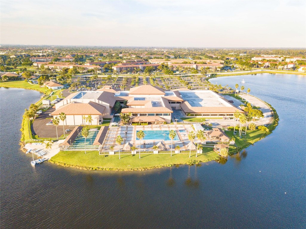 NEW HAMPTON - Residential