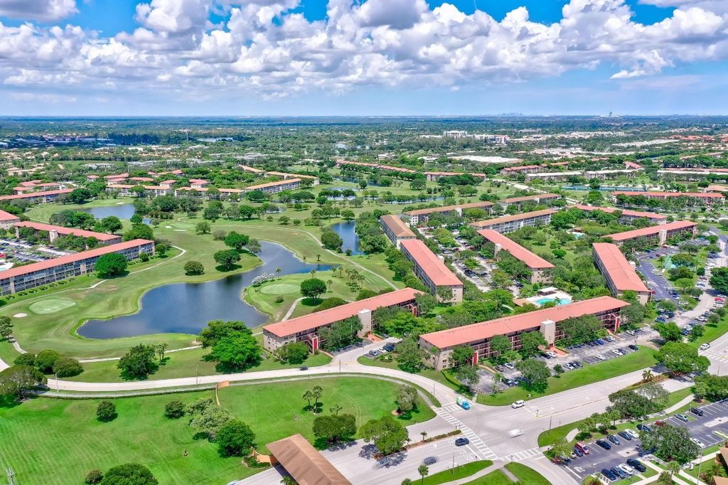 Photo of 300 SW 134th Way #204E, Pembroke Pines, FL 33027 (MLS # F10544791)
