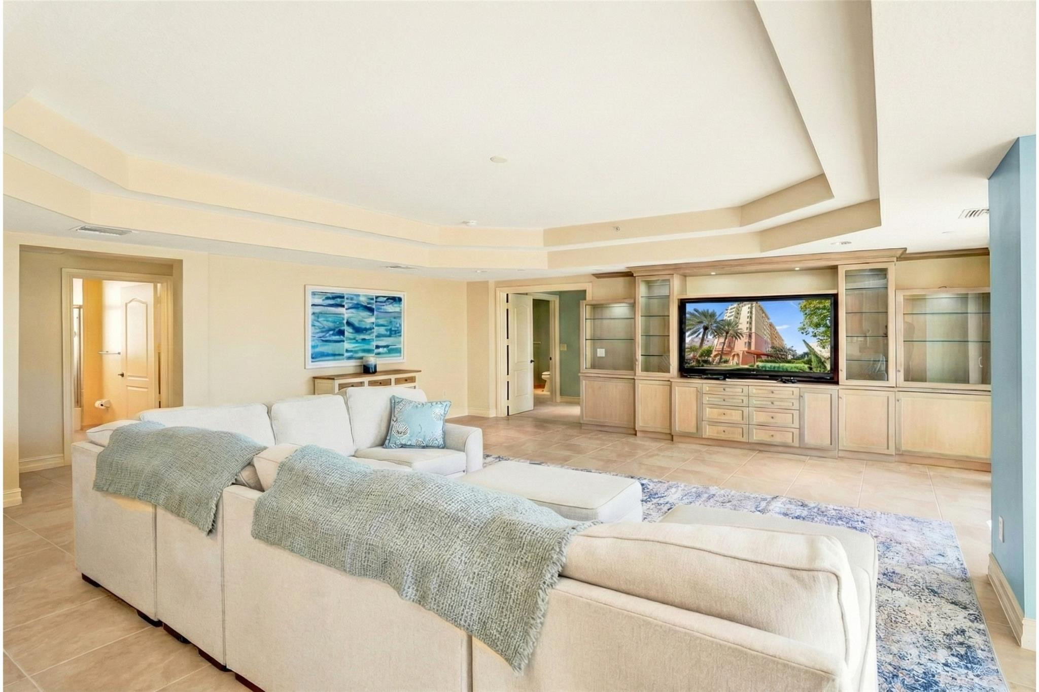 1395 S Ocean Boulevard 402