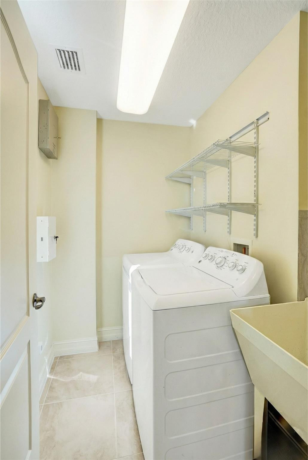 AQUAMARINE - Residential