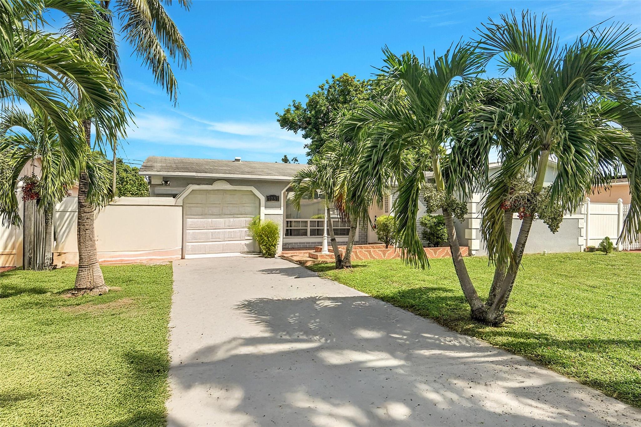 MIRAMAR PARK FOURTH ADD - Residential Lease