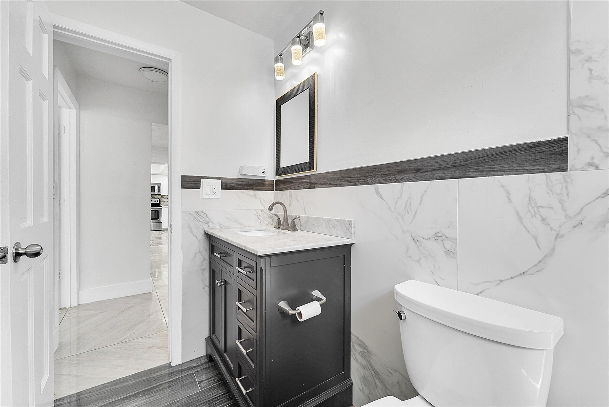 MIRAMAR PARK FOURTH ADD - Residential Lease