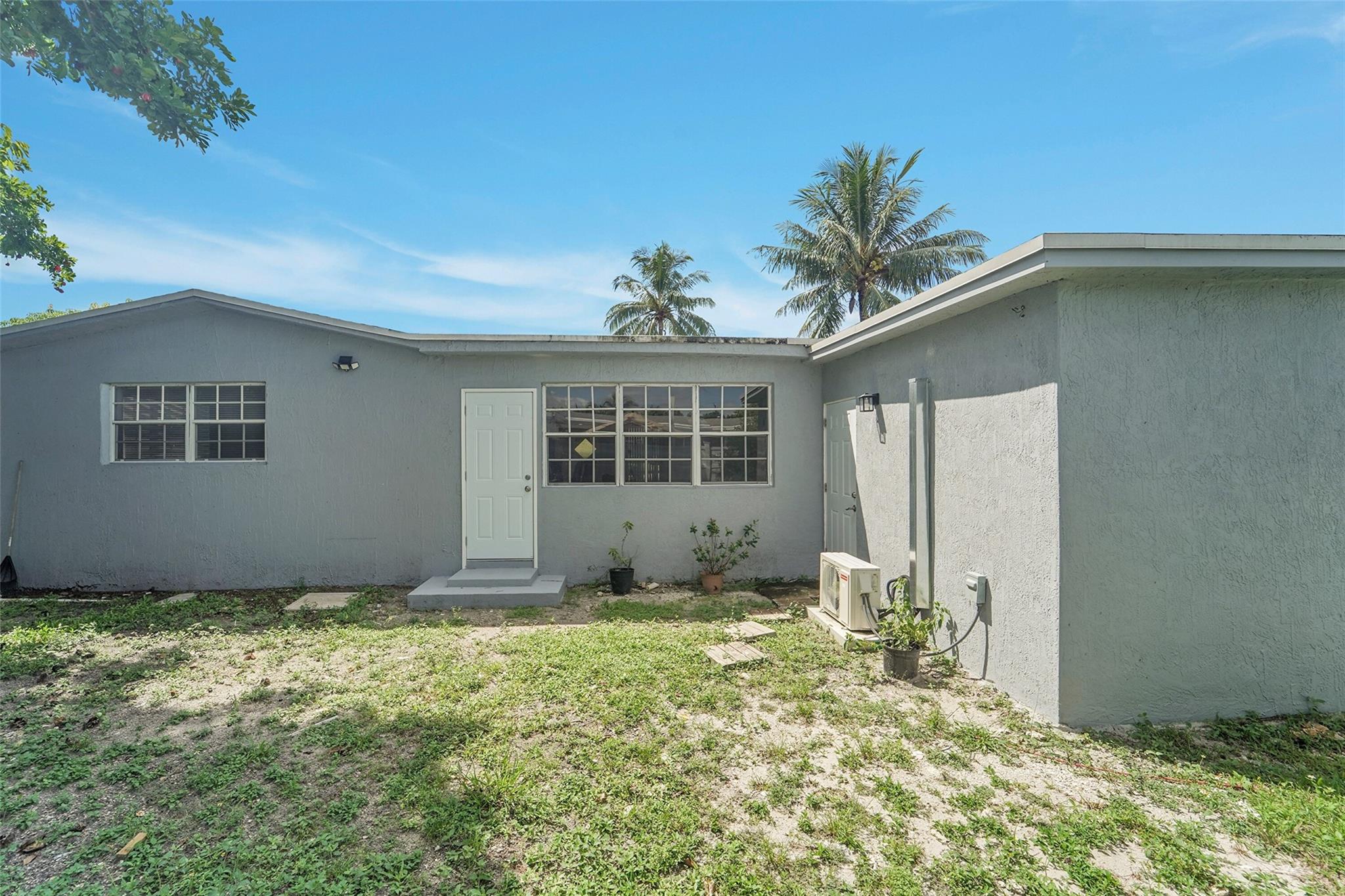 MIRAMAR PARK FOURTH ADD - Residential Lease