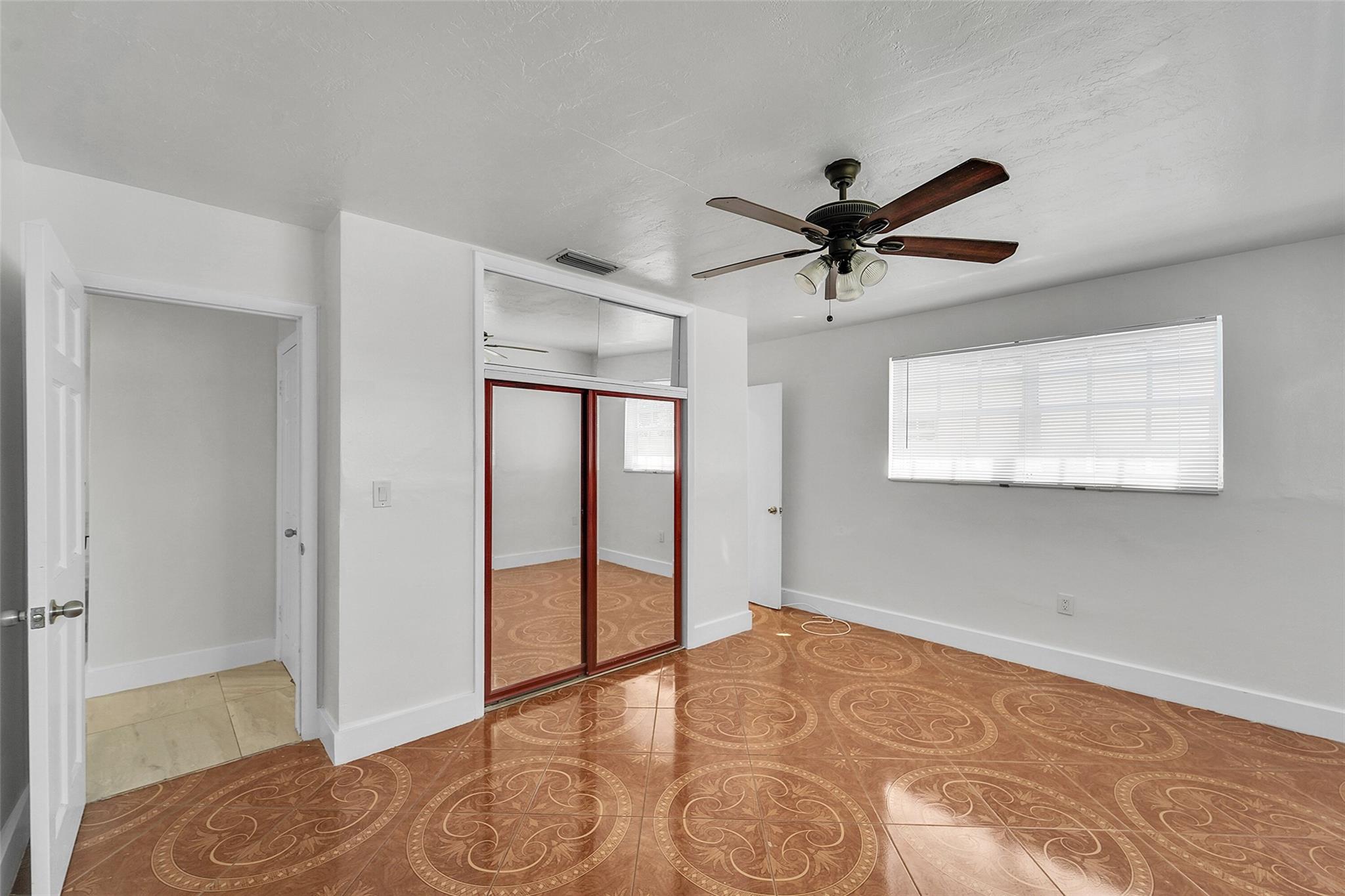 MIRAMAR PARK FOURTH ADD - Residential Lease