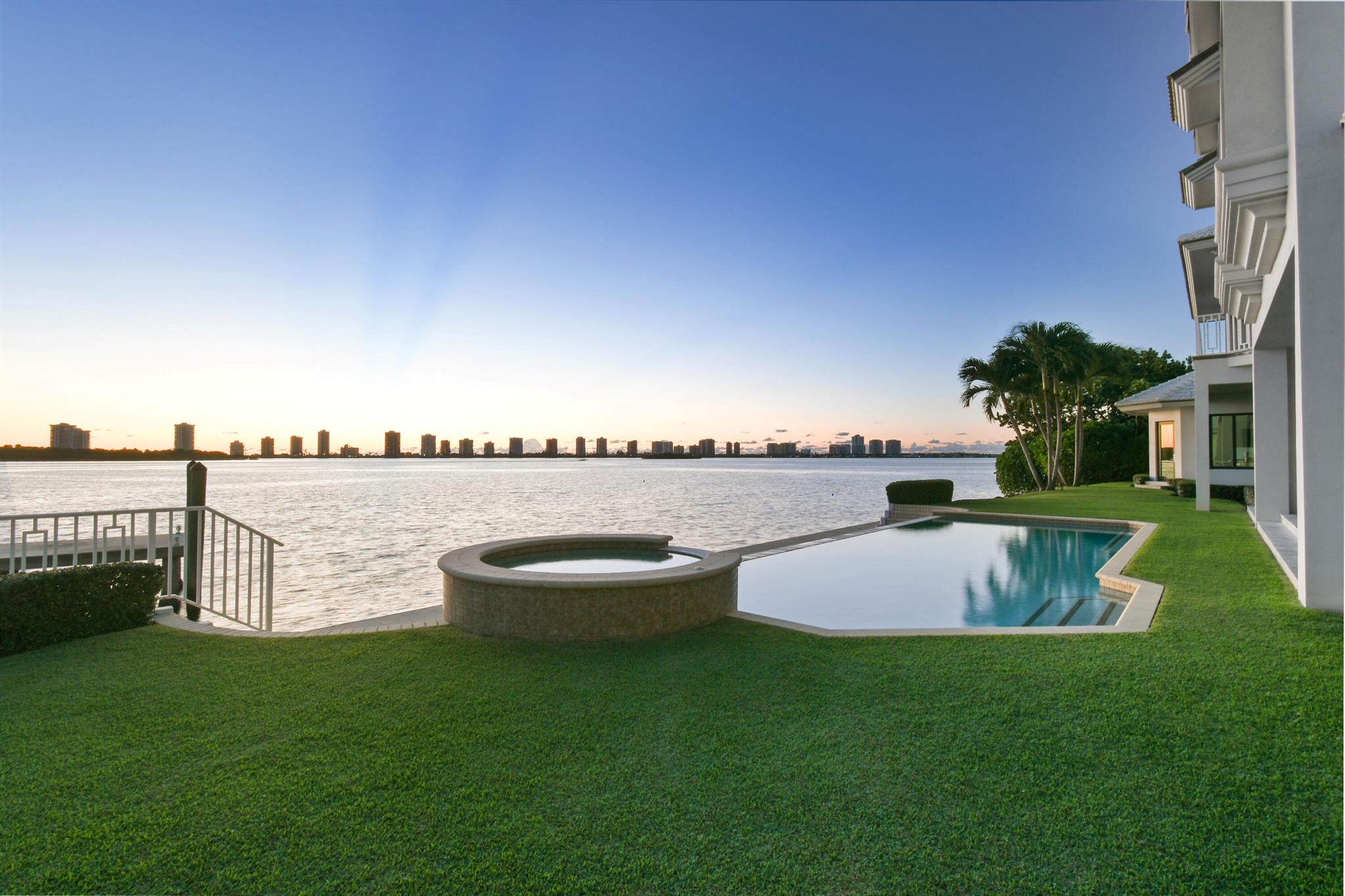 PALM BEACH LAKE WORTH EST - Residential