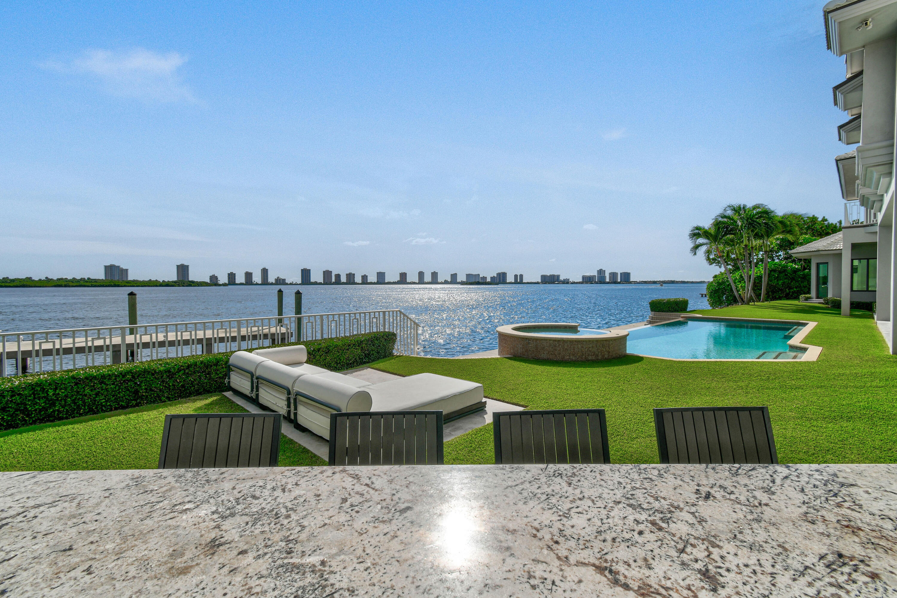 PALM BEACH LAKE WORTH ESTATES 2 - Residential