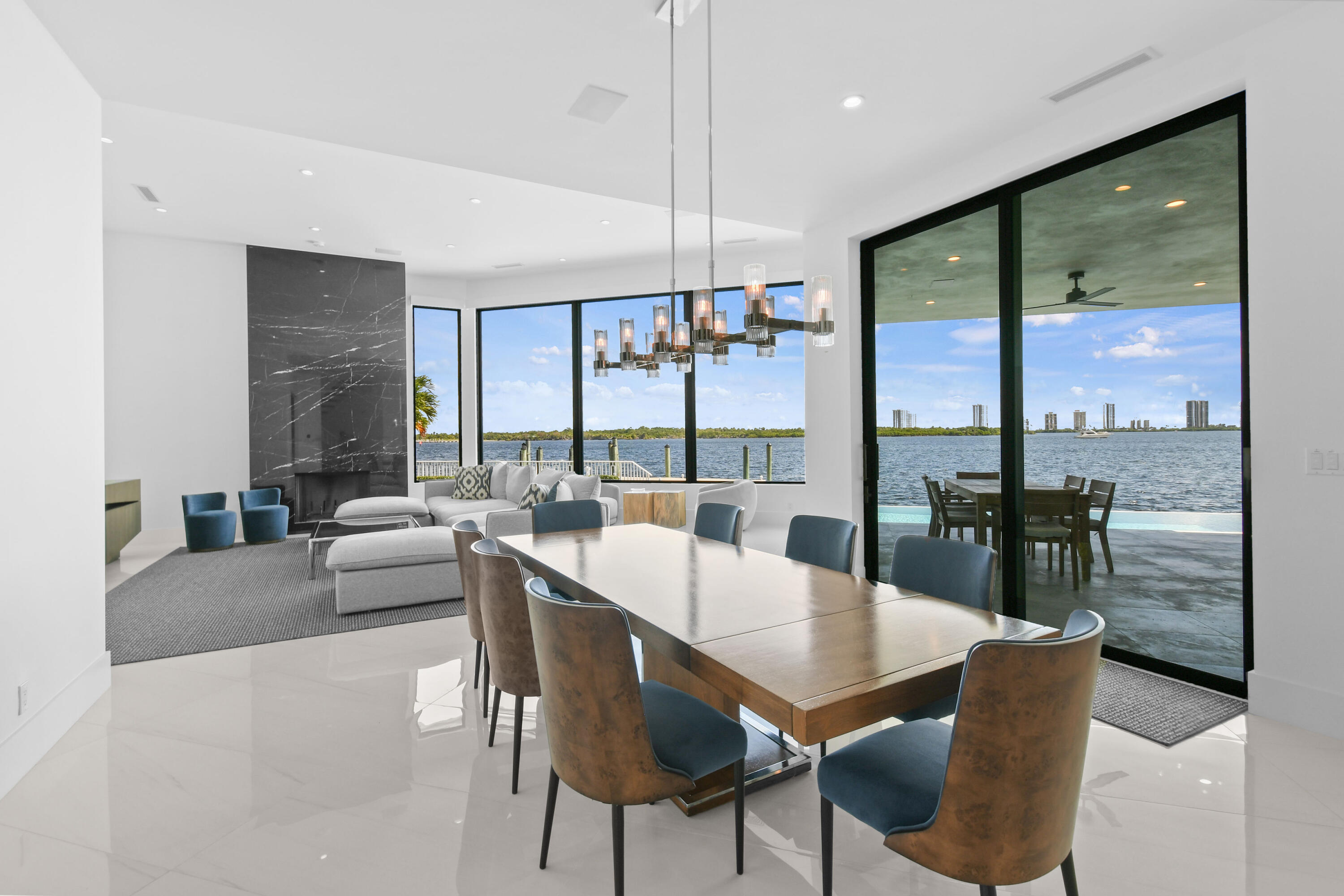 PALM BEACH LAKE WORTH ESTATES 2 - Residential