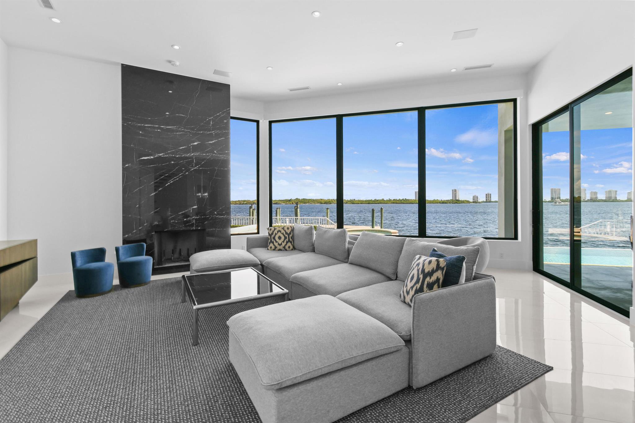 PALM BEACH LAKE WORTH EST - Residential