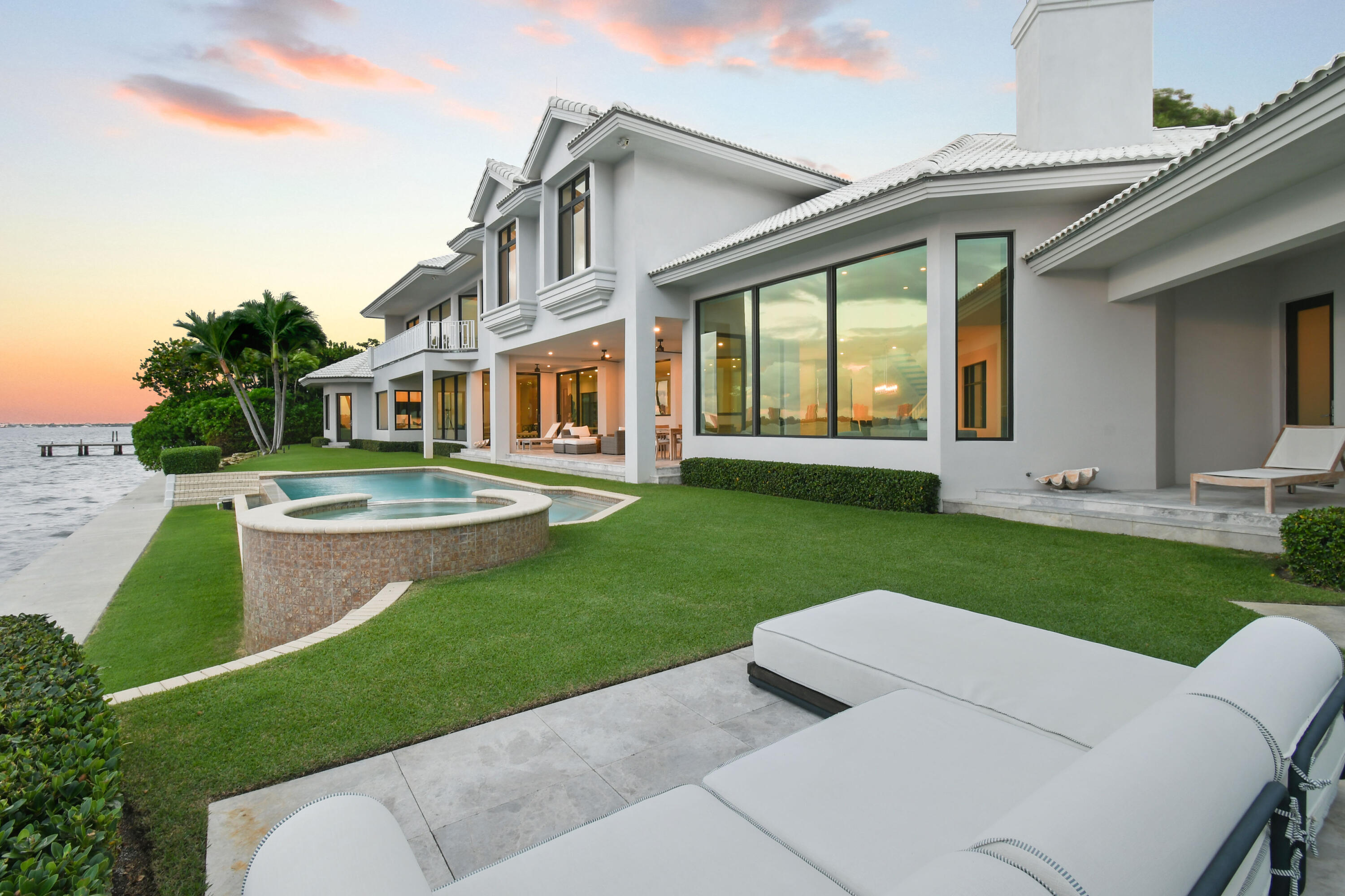 PALM BEACH LAKE WORTH ESTATES 2 - Residential