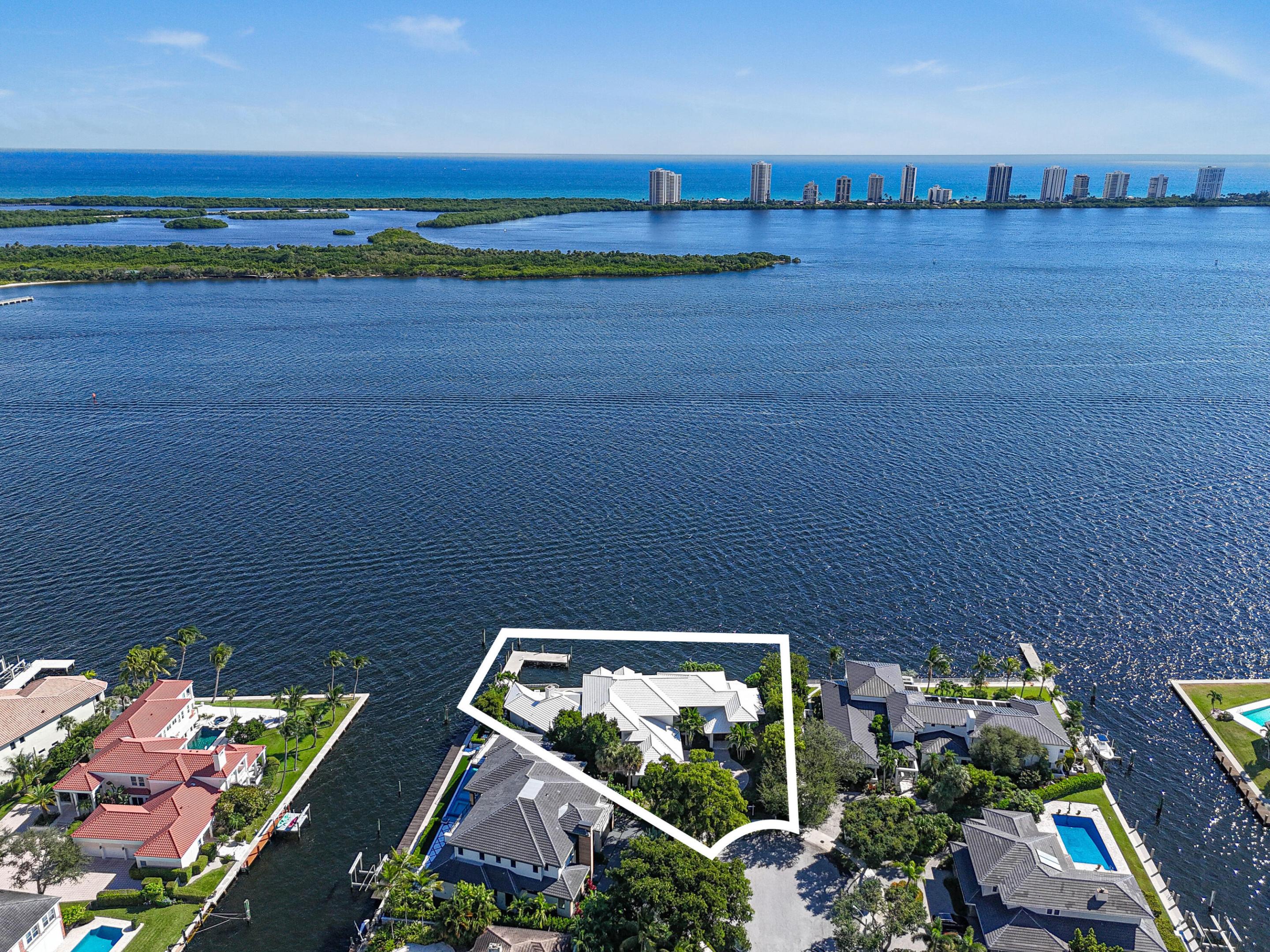 PALM BEACH LAKE WORTH ESTATES 2 - Residential