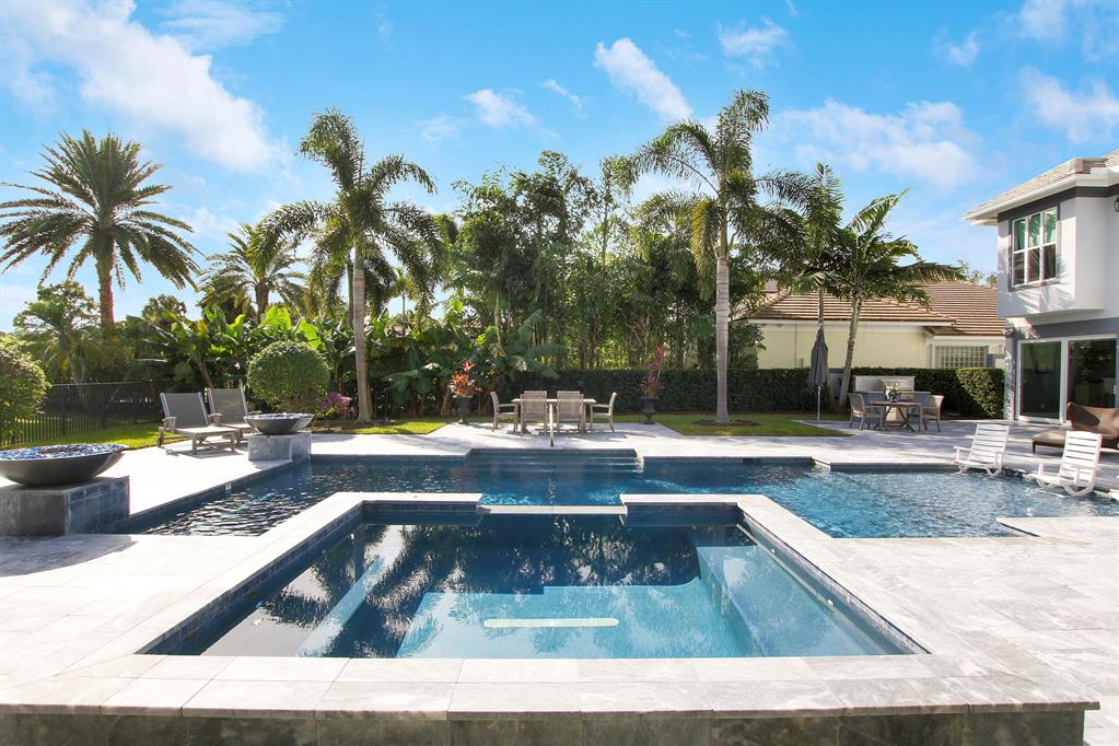 LOXAHATCHEE CLUB AT MAPLE - Residential