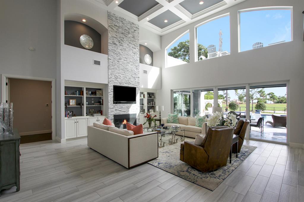 LOXAHATCHEE CLUB AT MAPLE - Residential