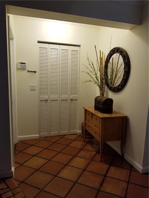 PEMBROKE LAKES SEC 6 - Residential