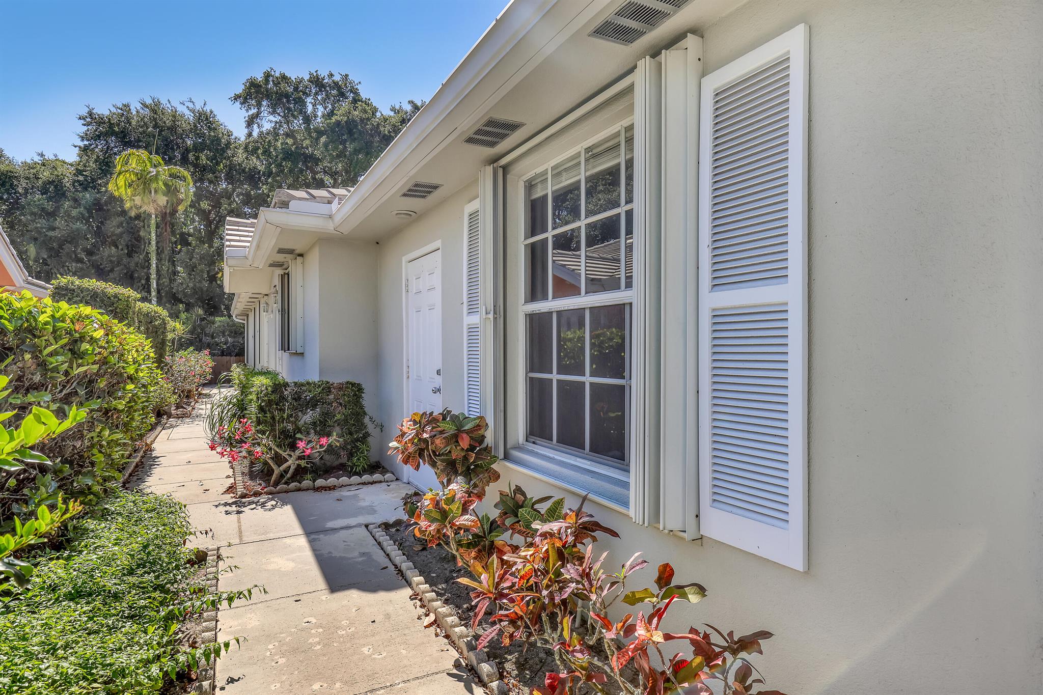 8338 Old Forest Road