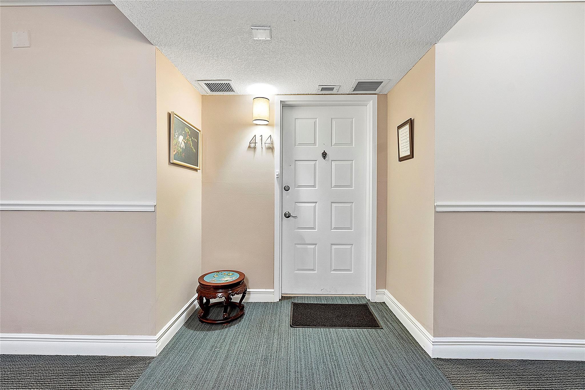 Lake Emerald - Residential