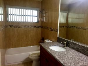 SIERRA HEIGHTS - Residential