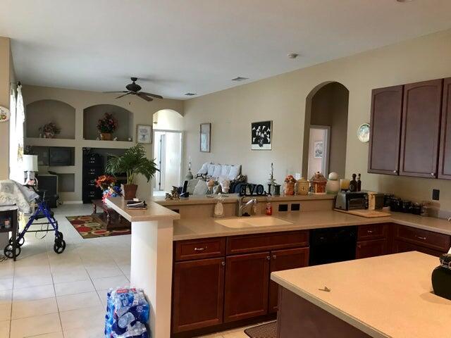 PORT ST LUCIE SEC 10 - Residential