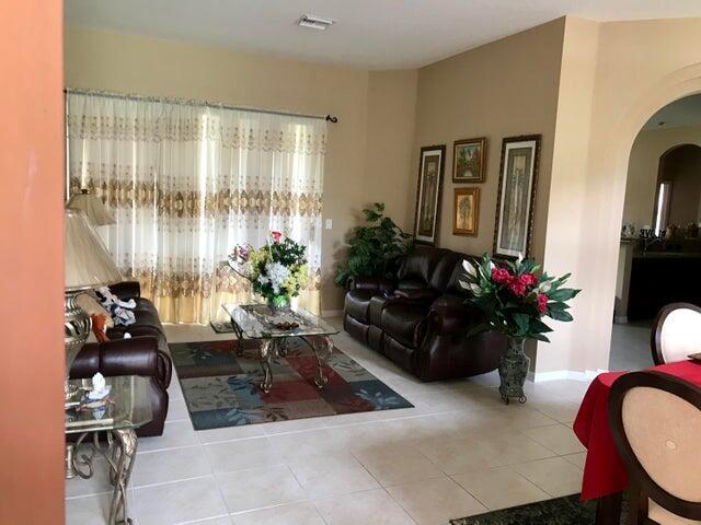 PORT ST LUCIE SEC 10 - Residential