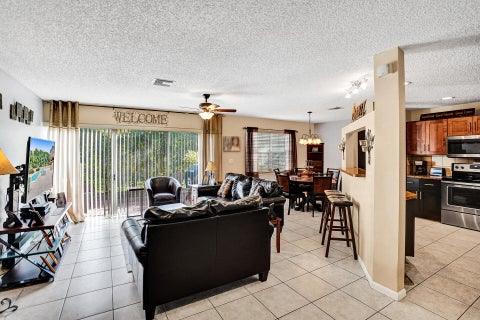 Tiny photo for 4941 Riverside Drive, Coral Springs, FL 33067 (MLS # B26053508)