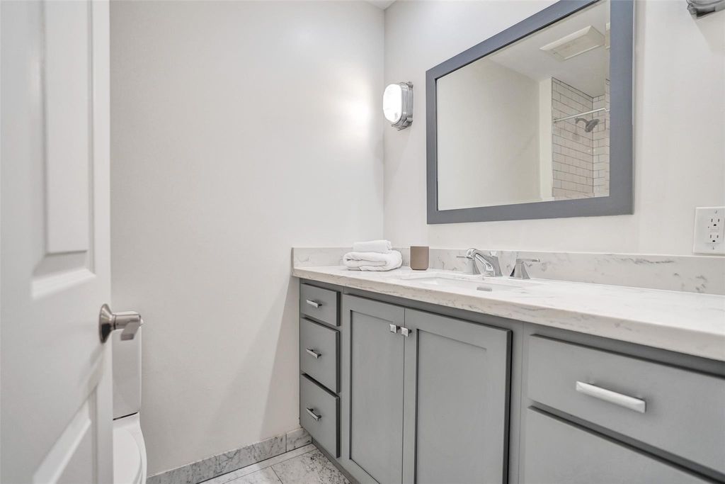 listing image 54