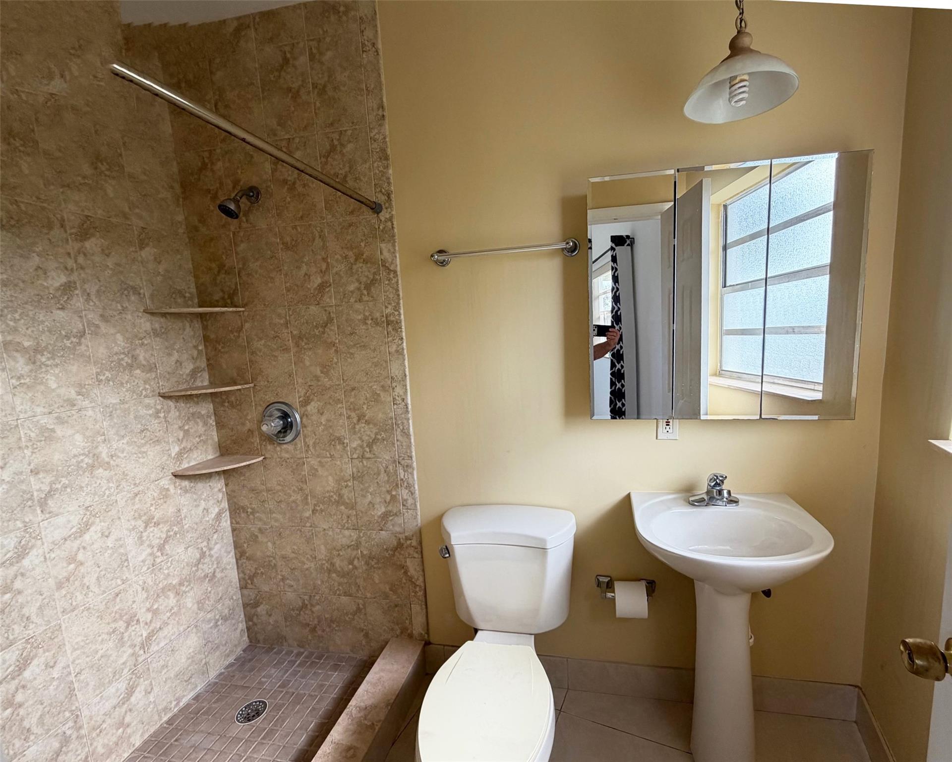 Boca Teeca Condo Unit 01 - Residential Lease