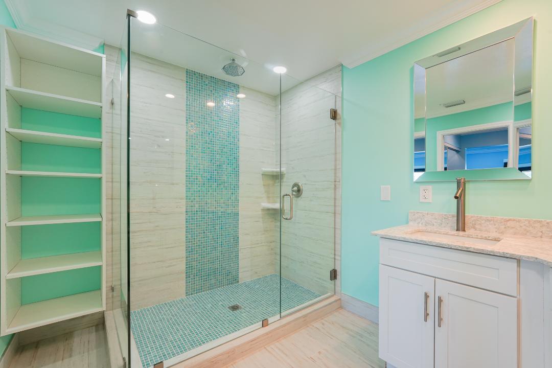 CAPTAINS WALK CONDO - Residential