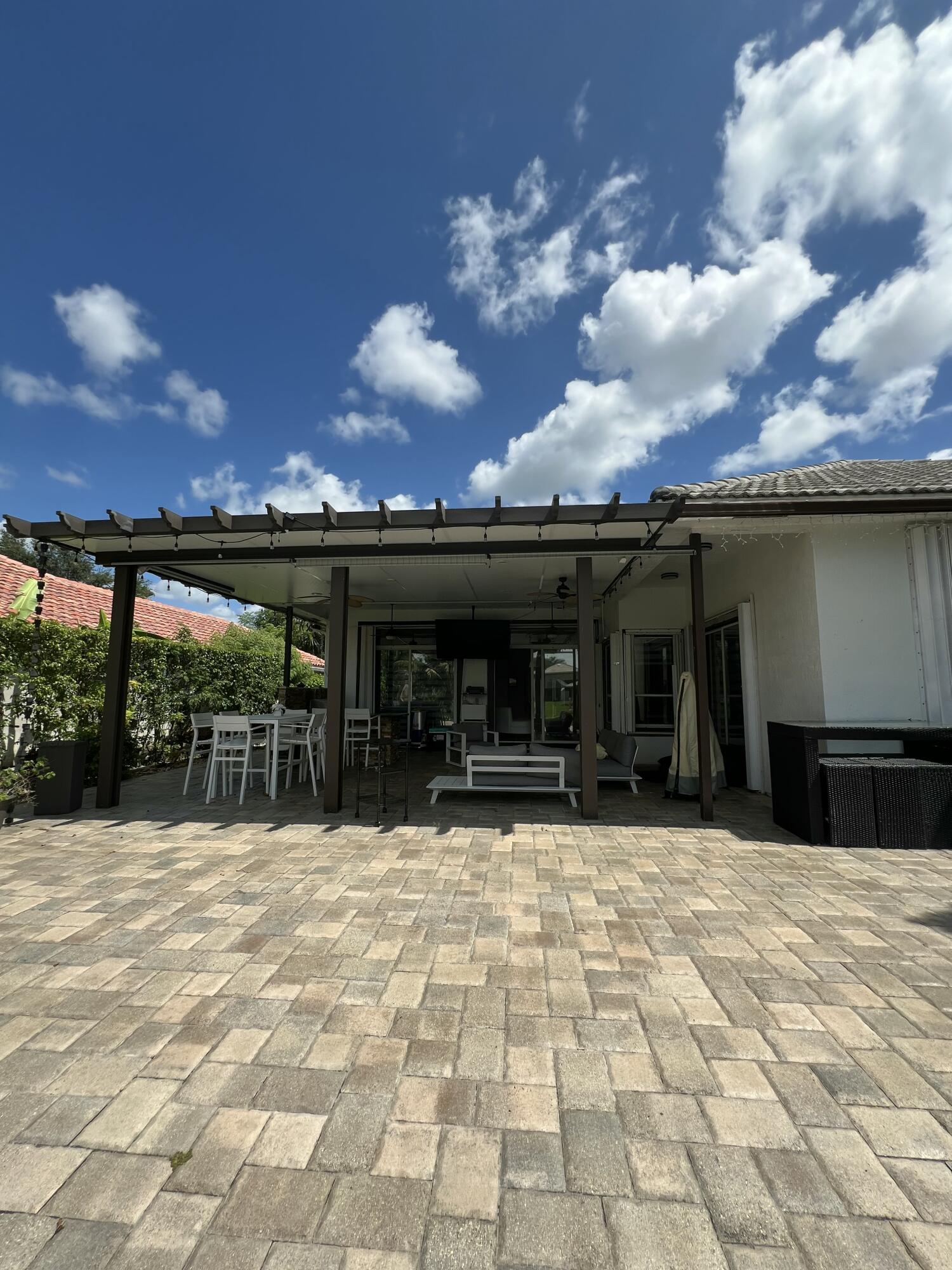 ROYAL LAND AMENDED - Residential Lease