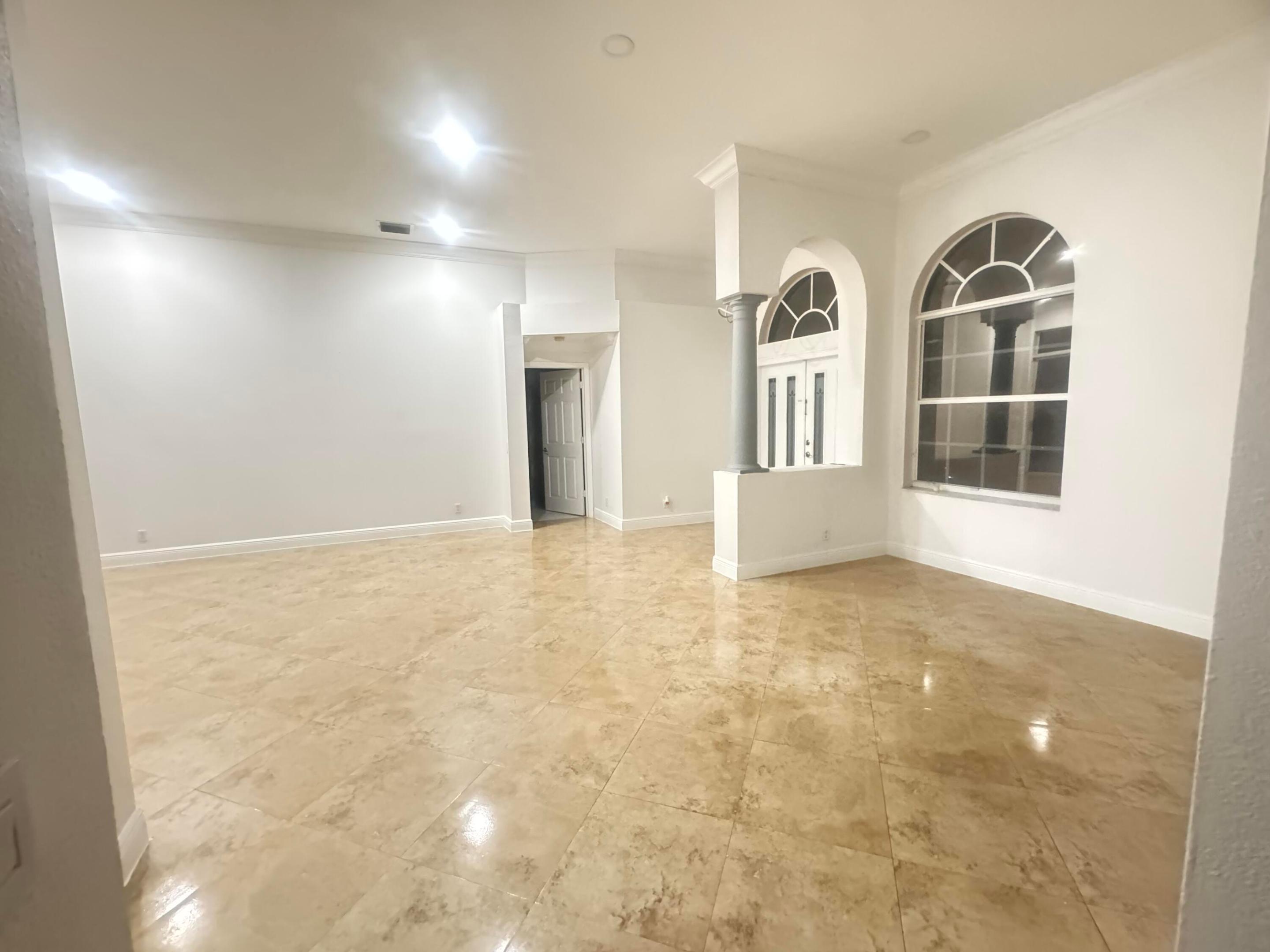 ROYAL LAND AMENDED - Residential Lease