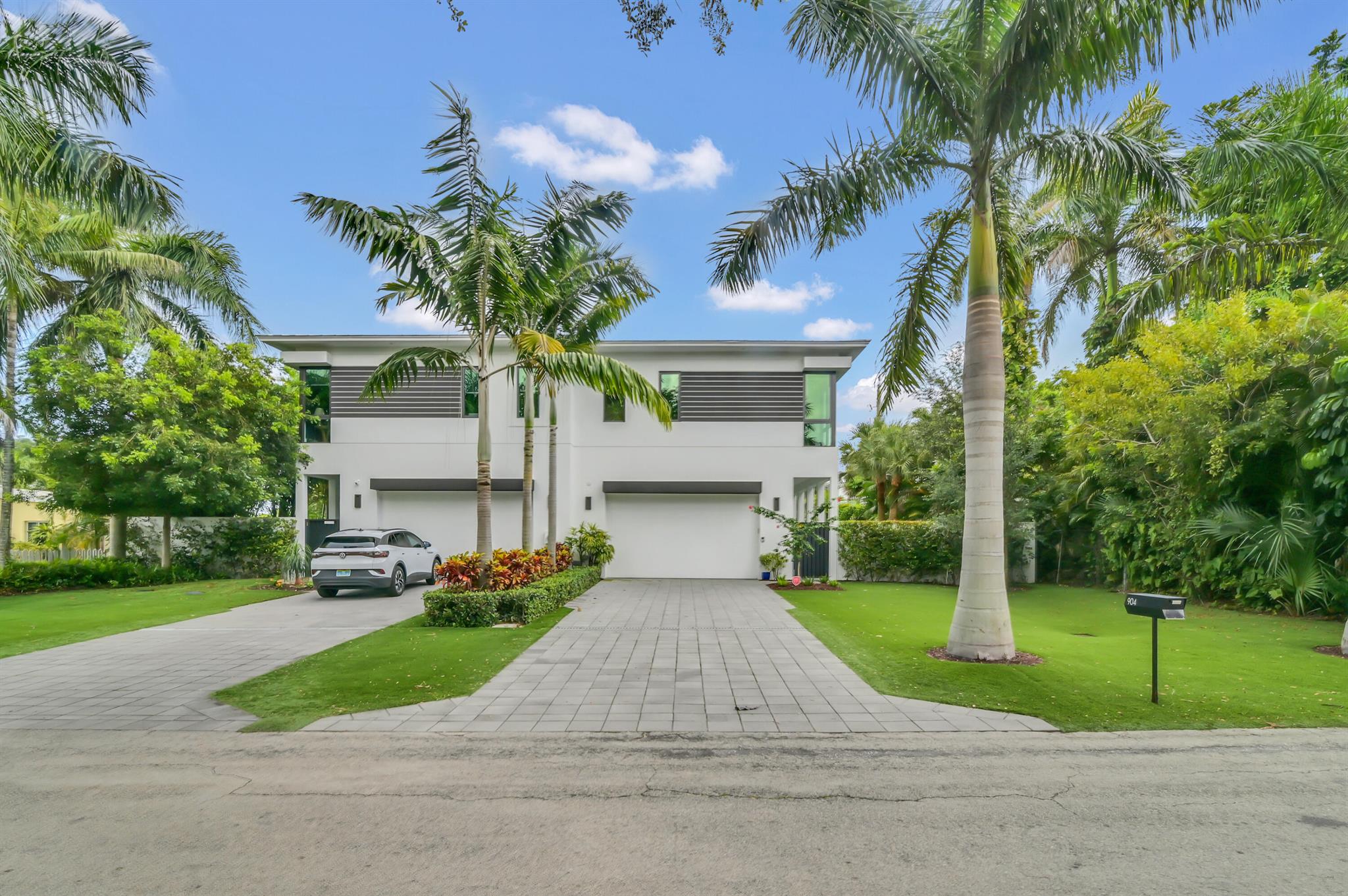 View Delray Beach, FL 33483 townhome