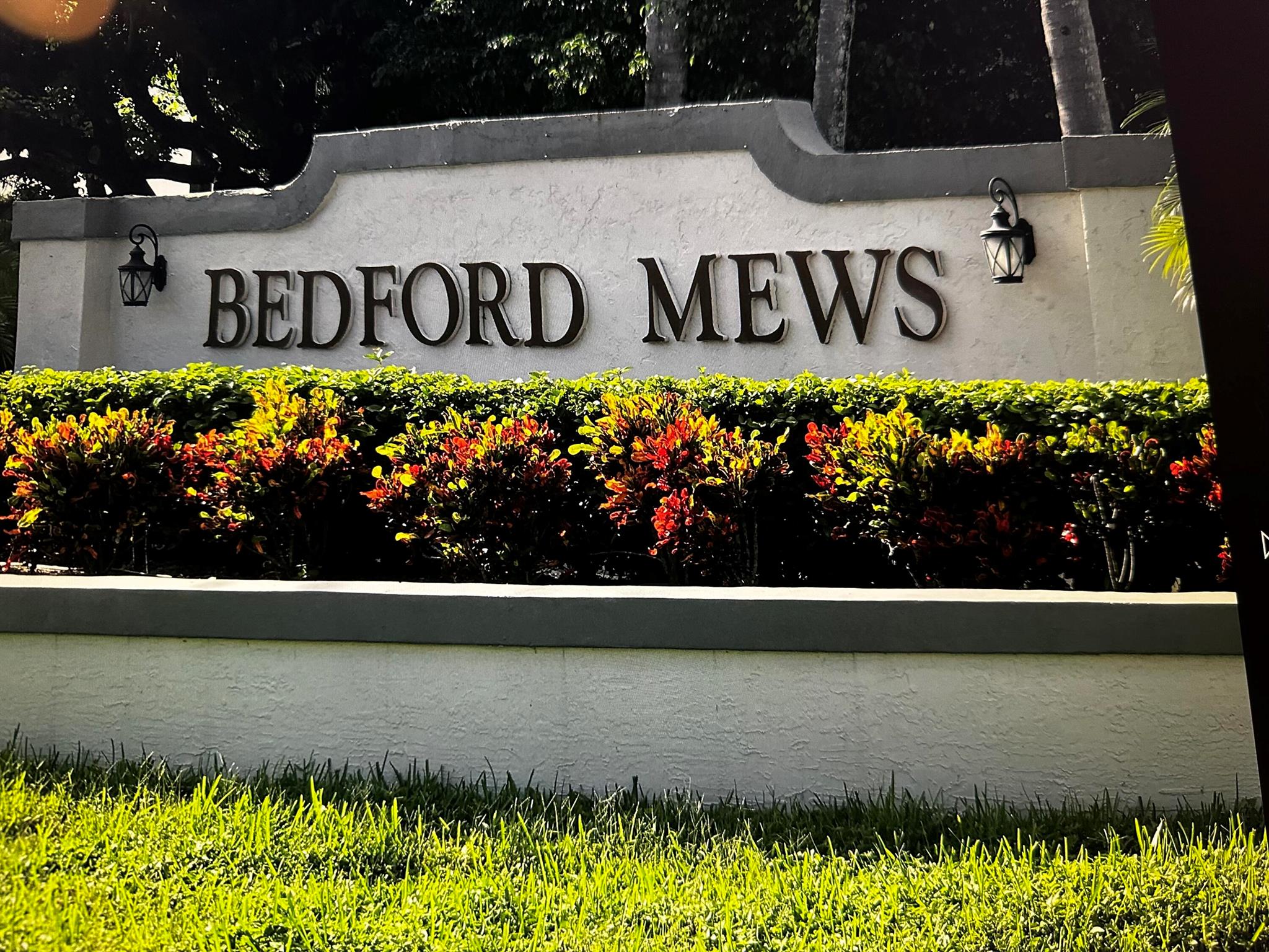 Properties 2551 Bedford Mews Drive