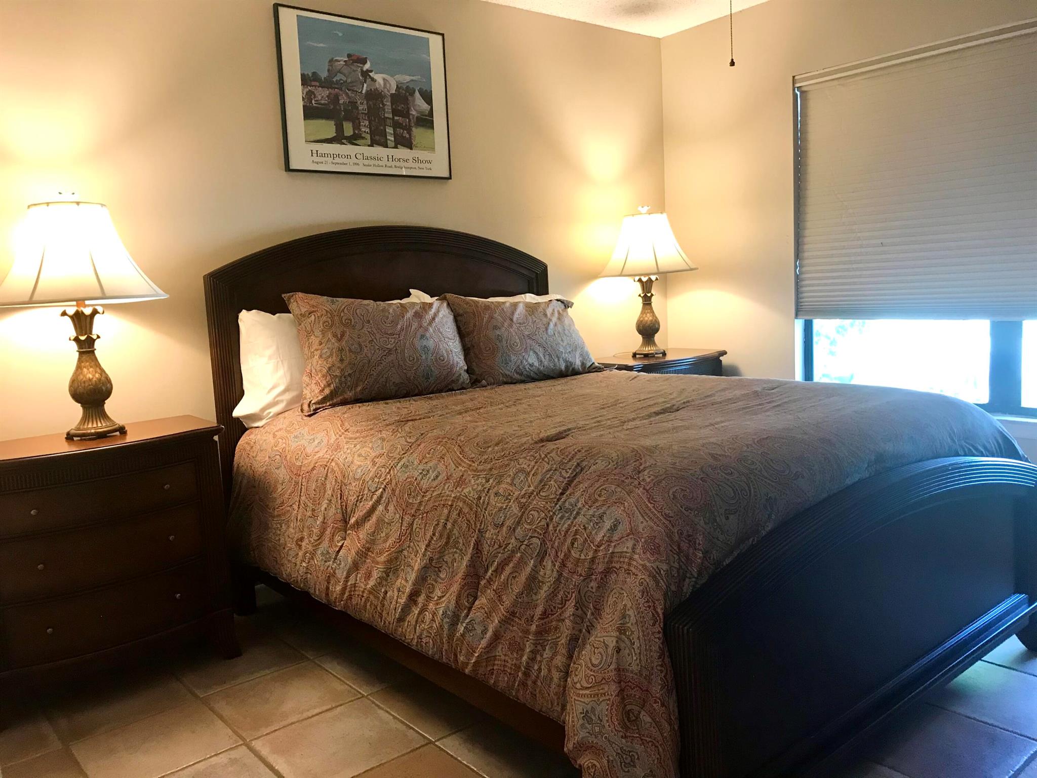 Properties 2551 Bedford Mews Drive