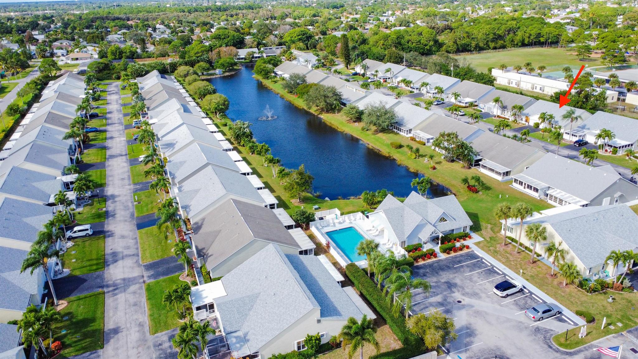 TROPICAL EAST - Residential