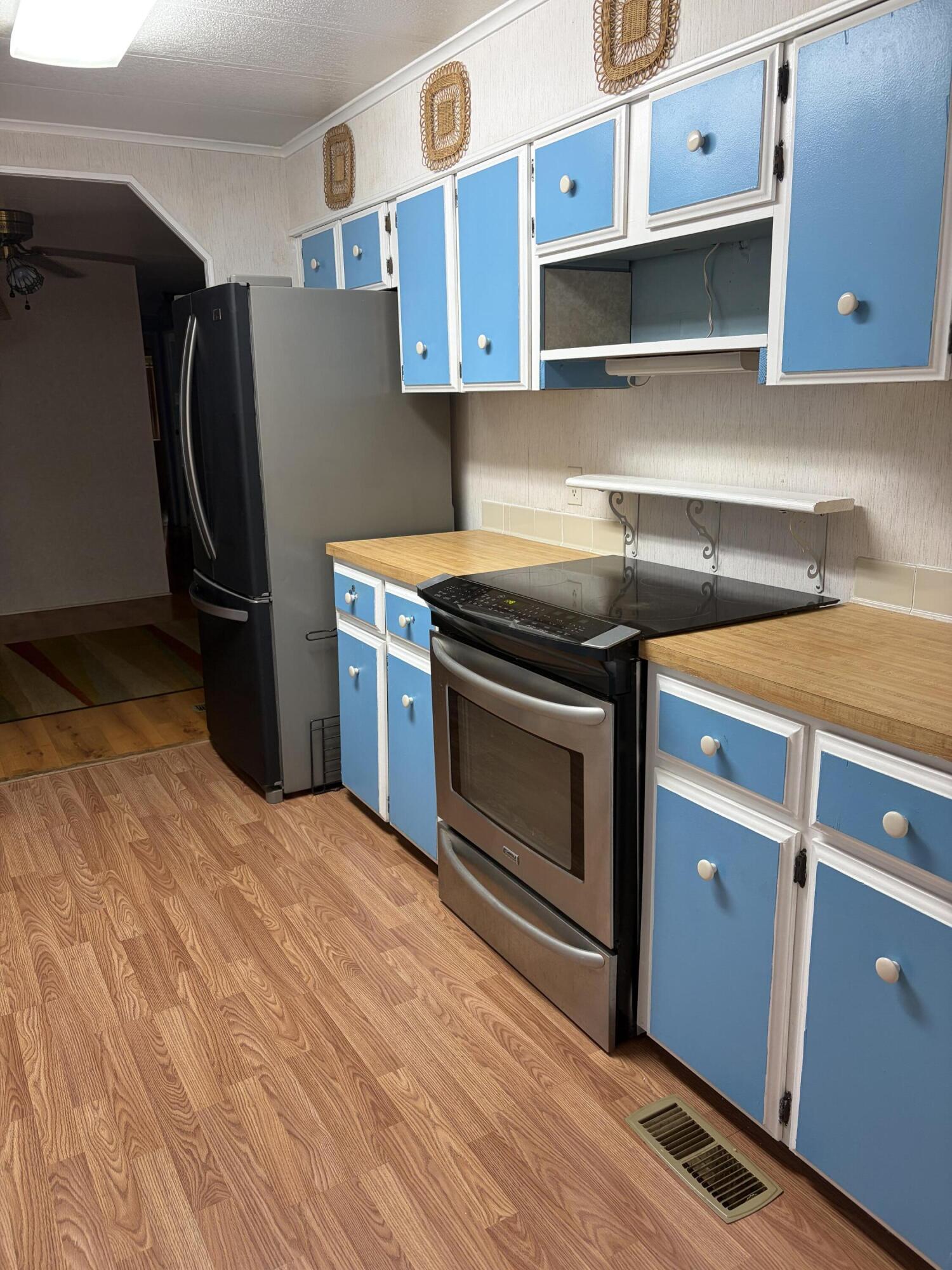 spanish lakes 55+ community Golf Village - Residential