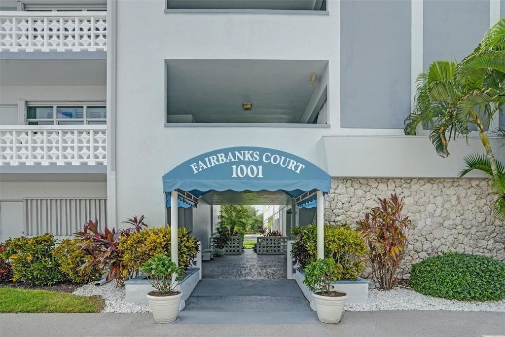 Photo of 1001 N Riverside Drive #304, Pompano Beach, FL 33062 (MLS # F10533212)
