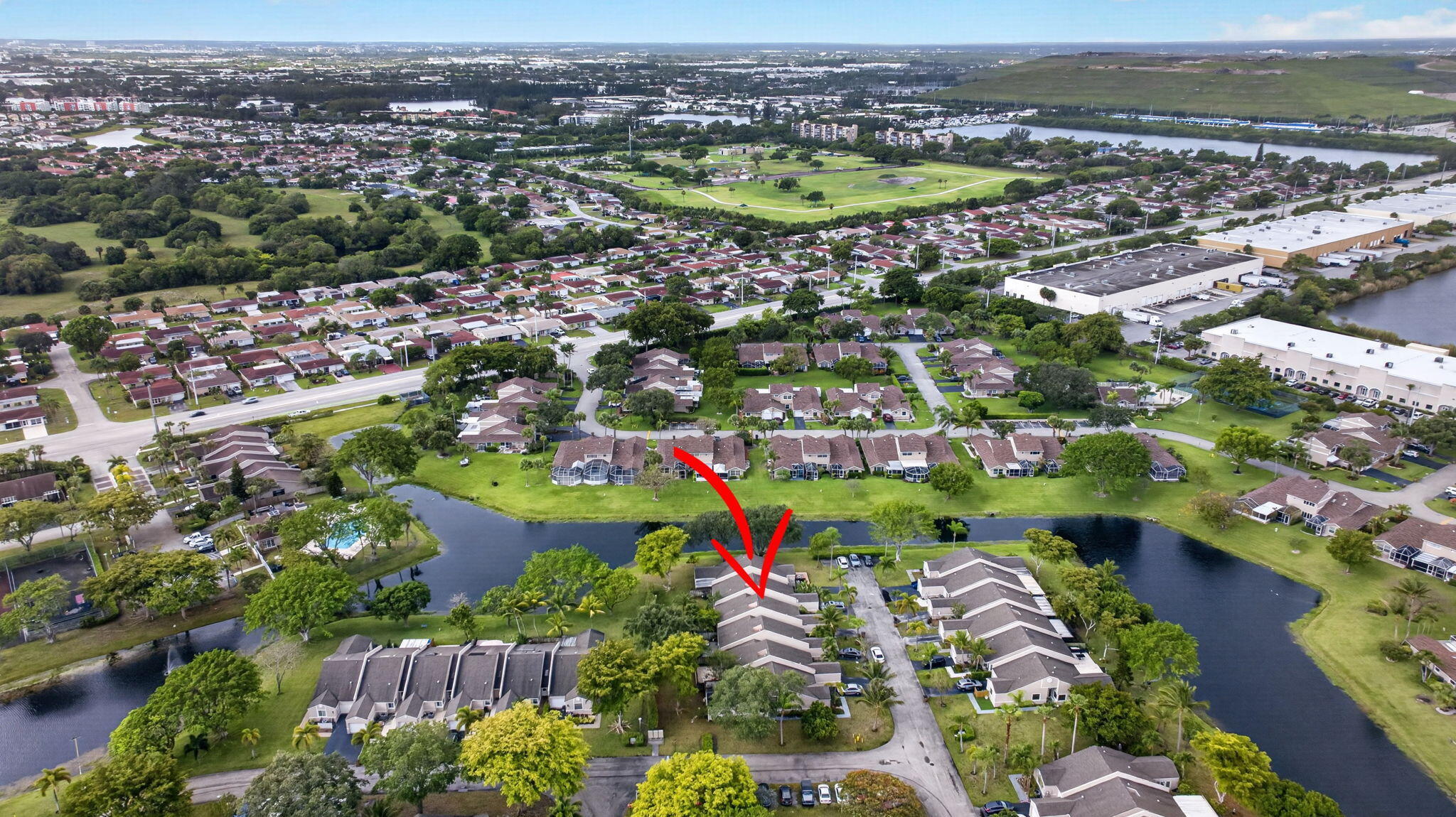 THE LAKES - Residential