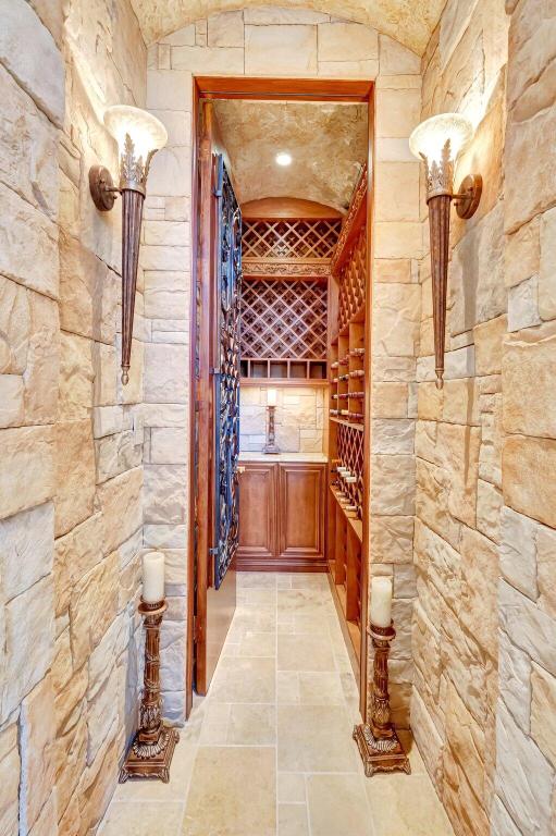 Mizner Country Club - Residential