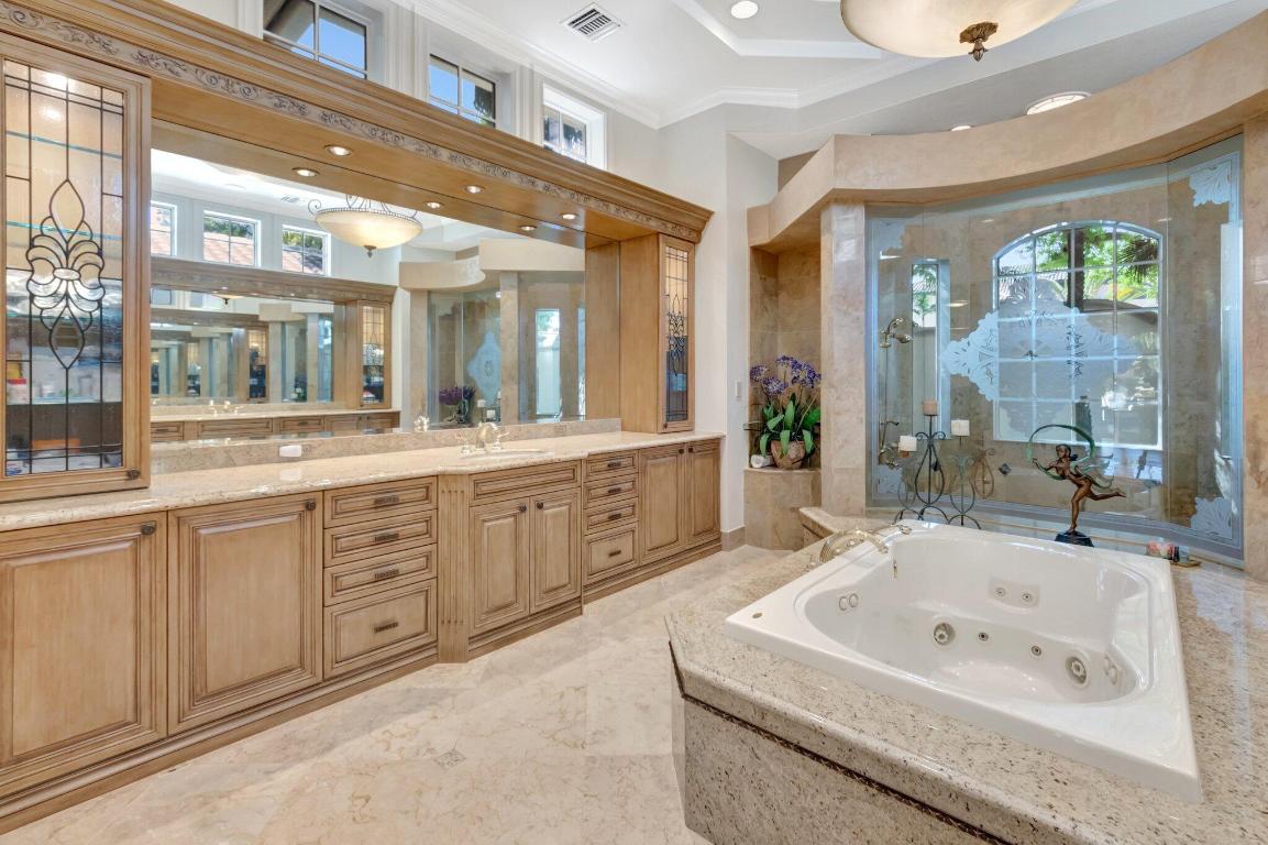 Mizner Country Club - Residential