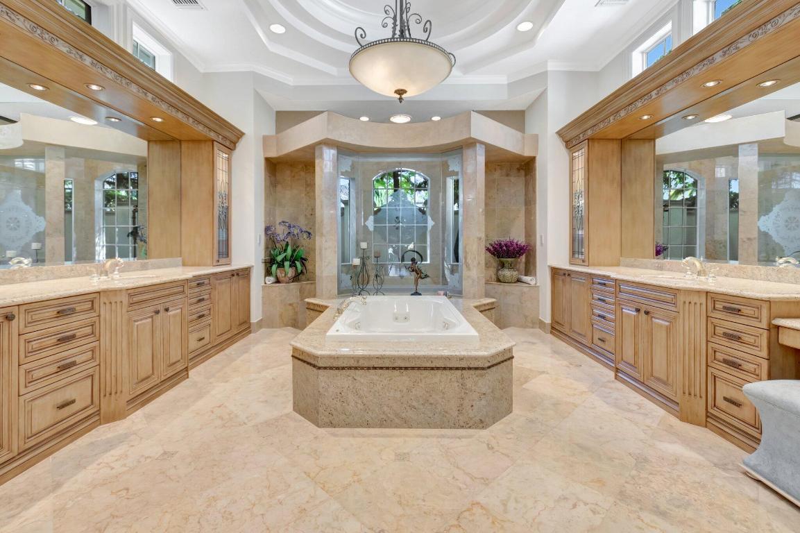 Mizner Country Club - Residential