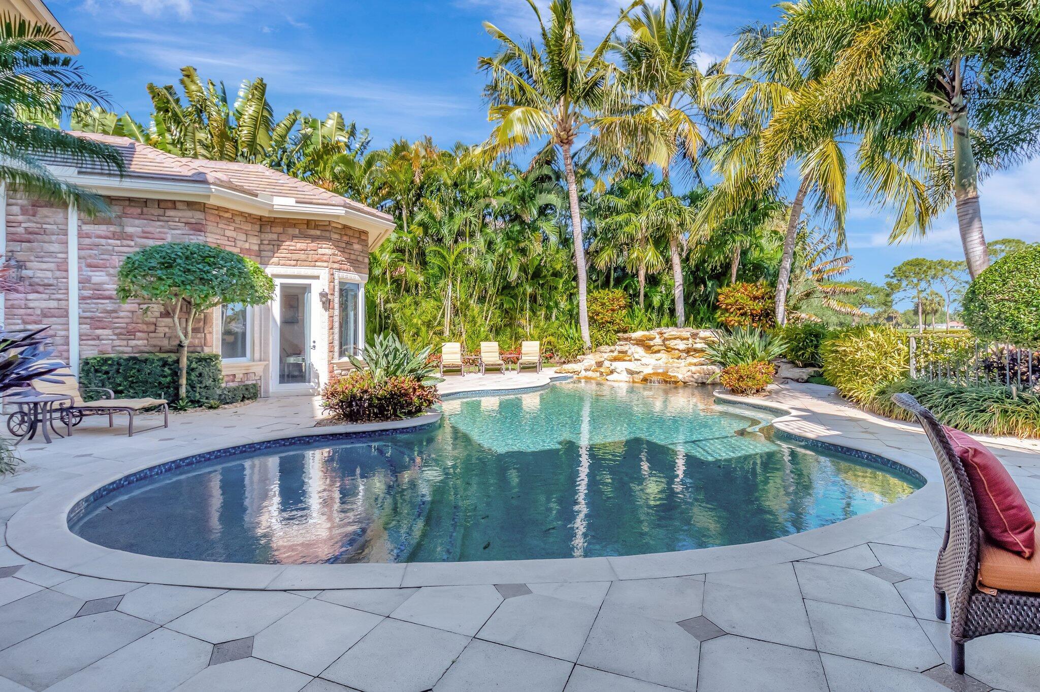 Mizner Country Club - Residential