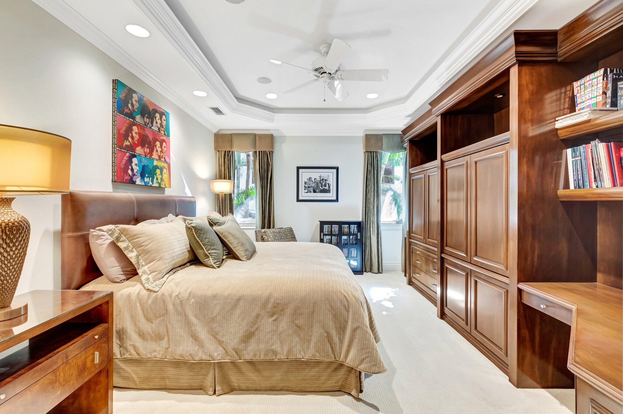 Mizner Country Club - Residential